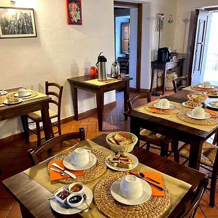 Borgo Tramonte Hotel Pratovecchio Buitenkant foto