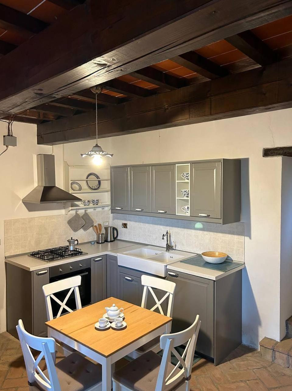 Borgo Tramonte Hotel Pratovecchio Kamer foto