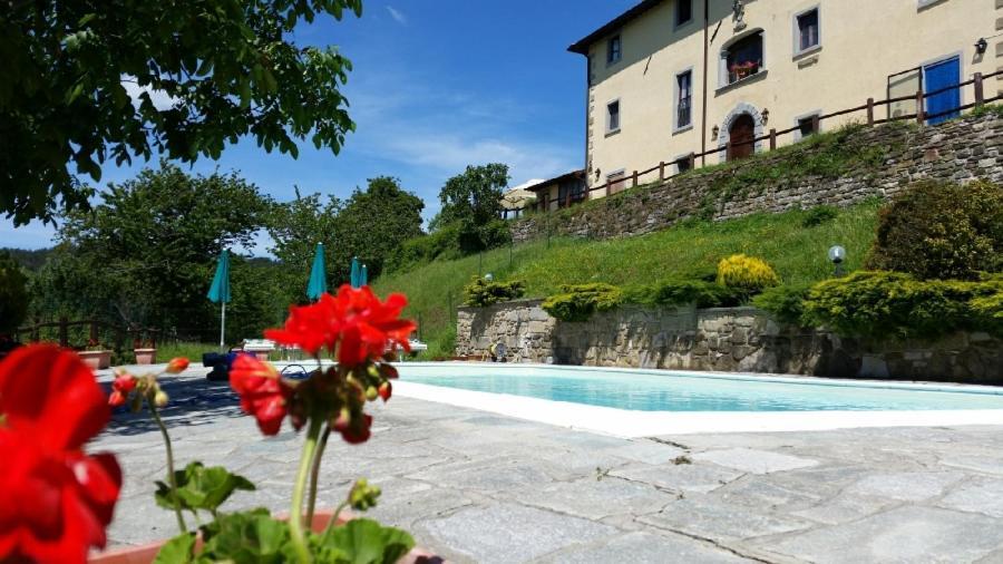 Borgo Tramonte Hotel Pratovecchio Buitenkant foto